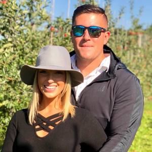 Meet your Posher, Caitlin